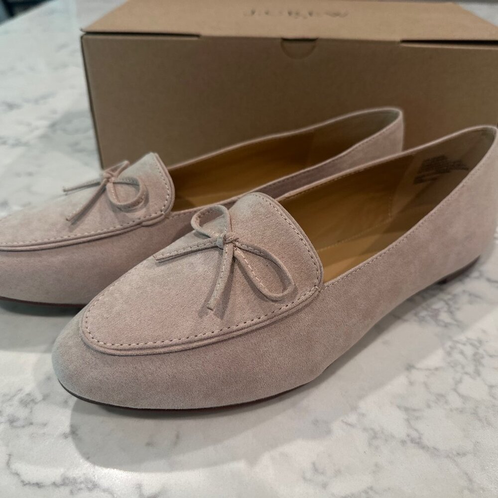 *New* J.Crew Bow Loafers, color: Light Khaki, Sz. 8
